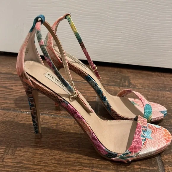 Fun pastel shoes. Stecy by Steve Madden, 8.5. Like New! - Picture 6 of 6